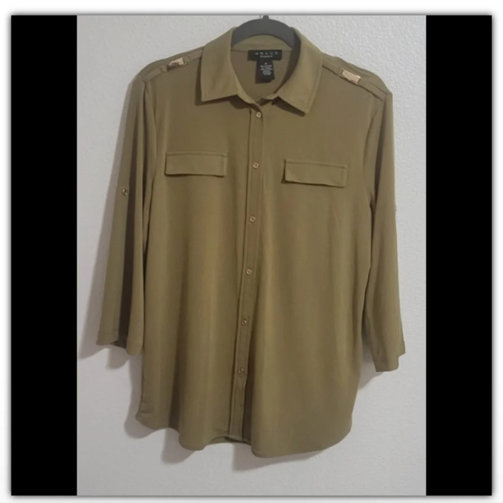 Grace the perfect fit Green top size medium